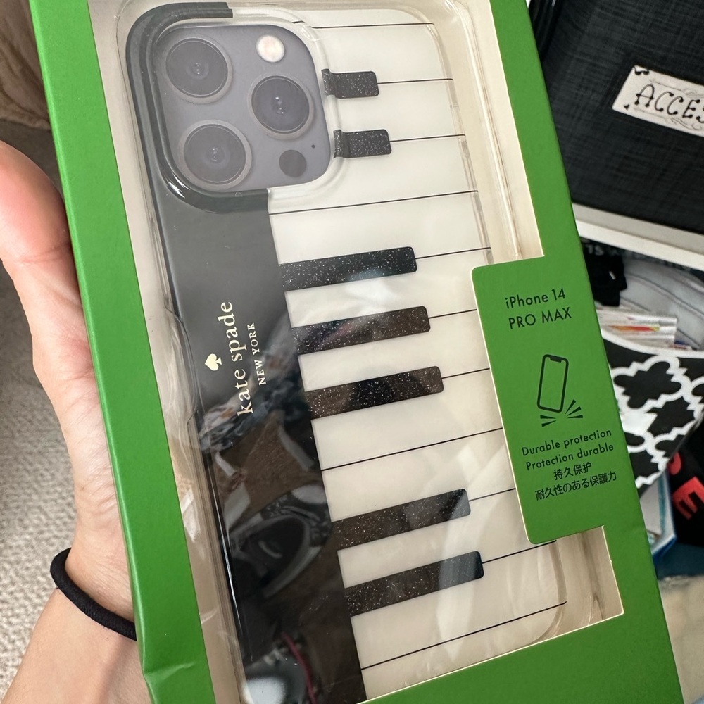 ✅3/$24 Kate Spade iPhone 14 Pro Max Piano Case - Picture 3 of 4